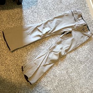 Snowboarding pants